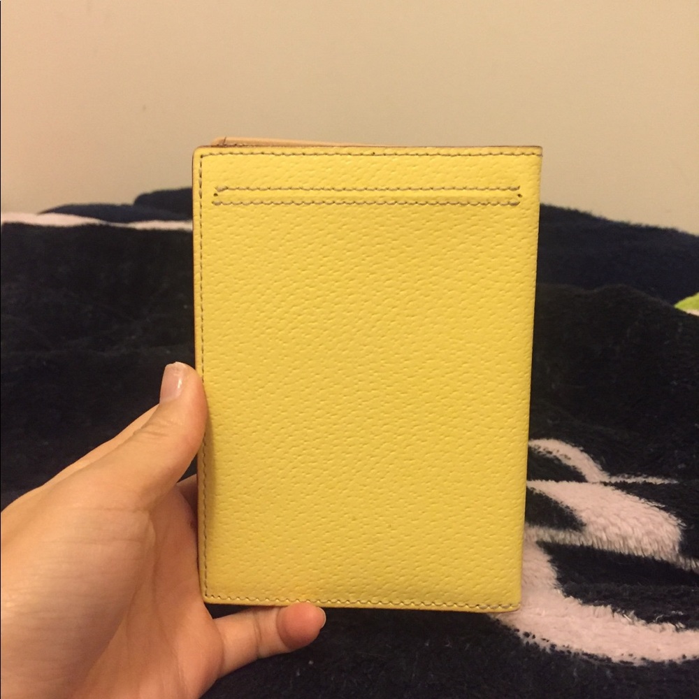 Kate Spade Passport Cover - Picture 3 of 3